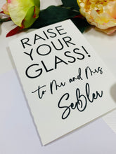 Lade das Bild in den Galerie-Viewer, Grußkarte Hochzeit &quot;Raise your glass&quot; |  Klappkarte inkl. Umschlag
